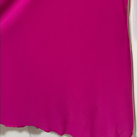 Chic Fuchsia Women's Tunic with Bow Details - Picture 5 of 5